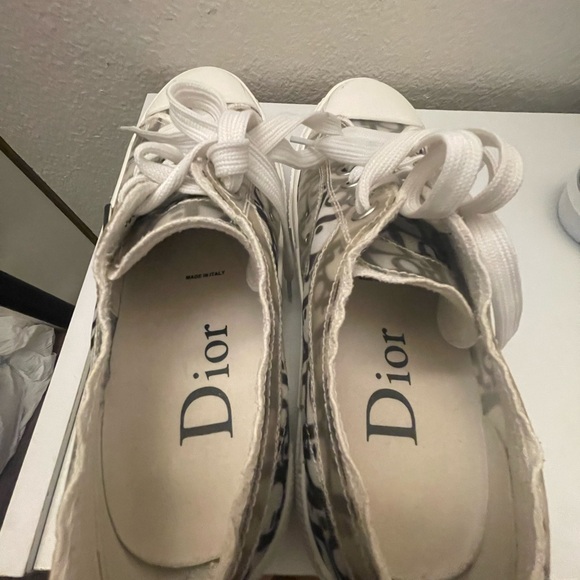 B23 Dior League Low-Top Sneaker - Picture 4 of 5